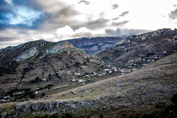 istock Discovering Spain in February 905005102