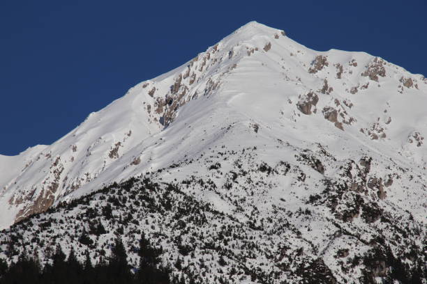 istock Reither Spitze, Karwendel during Winter, Seefeld, Tyrol, Austria 905128164