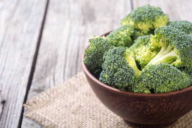 istock Green broccoli foto 905147606