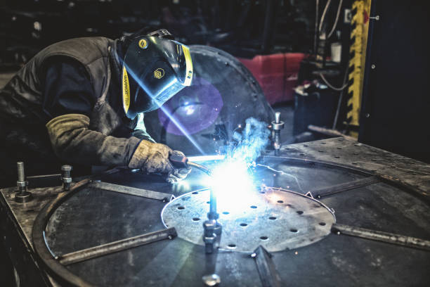 istock Welder in a factory 905151942