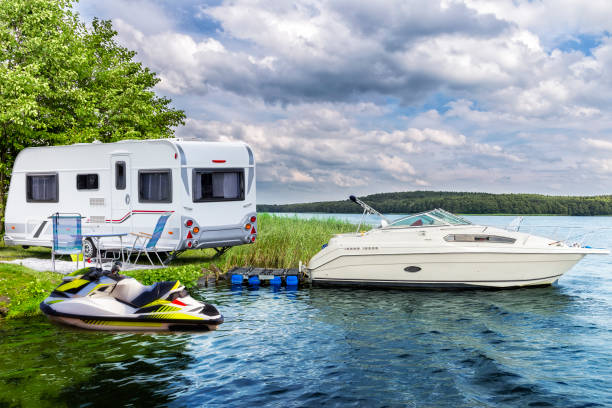 wakacje w lecie nad jeziorem, niemcy - motorboating jet boat jet boating summer zdjęcia i obrazy z banku zdjęć