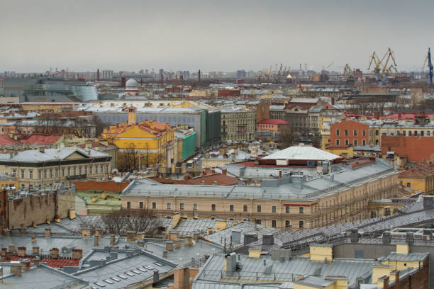 istock View of St. Petersburg (Russia) 905211704