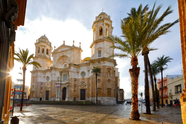 istock The New Cathedral, Cadiz, Spain 905213370
