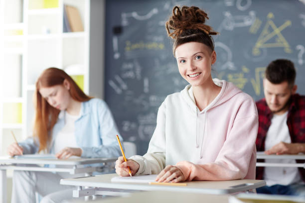 istock Student of college 905256610