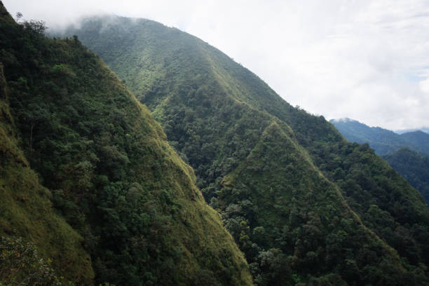 istock Scenic View Of Mountains Against Sky 905285838
