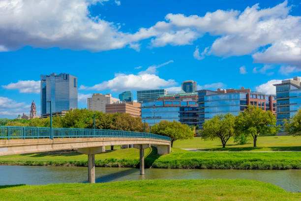 istock Fort Worth skyline cityscape with spring foliage,TX 905355098