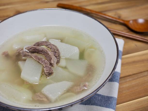 istock Korean food Beef radish soup 905372400