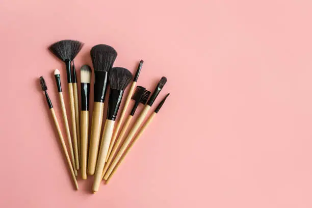 Photo of Set of essential professional make up brushes