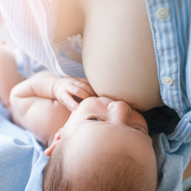 istock benefits of breastfeeding for newborns 905382786