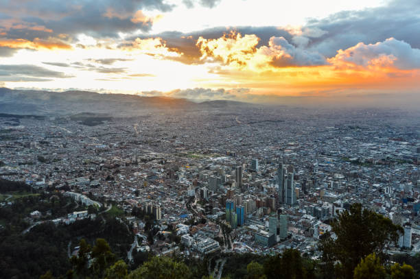 istock Sunset in Bogota, Colombia 905412804
