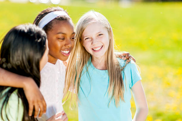 istock Girls Hanging Out Together 905452034