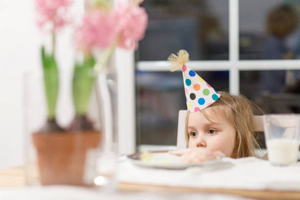 istock A girl on the table 905472416