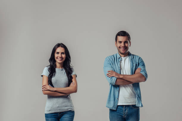 istock Beautiful romantic couple isolated 905477714