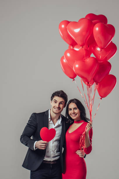 istock Beautiful romantic couple isolated 905480196
