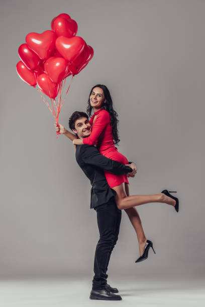 istock Beautiful romantic couple isolated 905480320