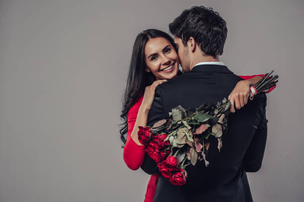 istock Beautiful romantic couple isolated 905480502
