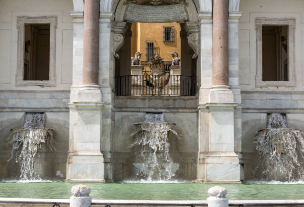 roma - la fontana dell'acqua paola - fontana della dea roma foto e immagini stock