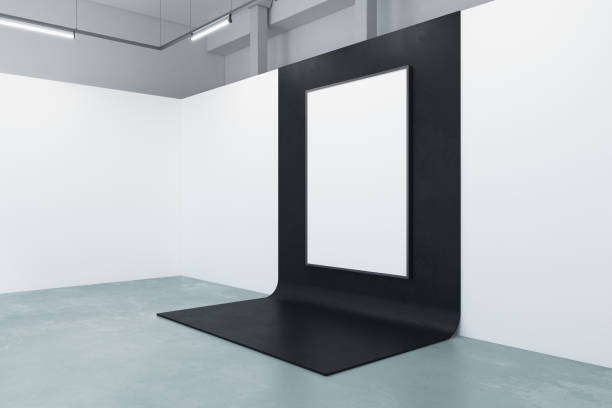 istock Contemporary gallery with blank poster 905516958