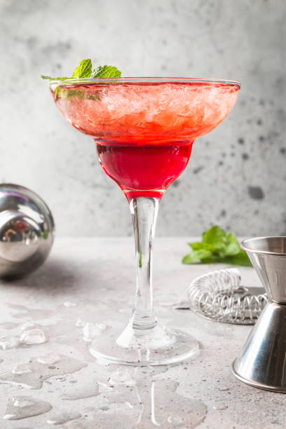istock Fresh margarita cocktail 905527704