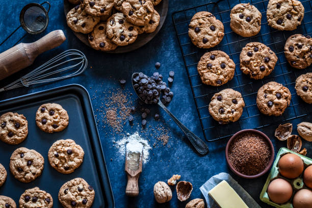 istock Preparing homemade chocolate chip cookies 905568170