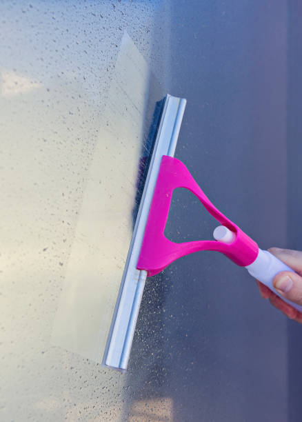 istock Seasonal Spring cleaning concept verical 905623236