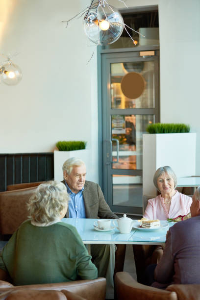 istock Double date of seniors 905630896