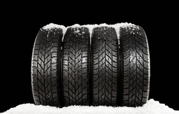 набор зимних шин - tire auto repair shop part of vehicle stack стоковые фото и изображения