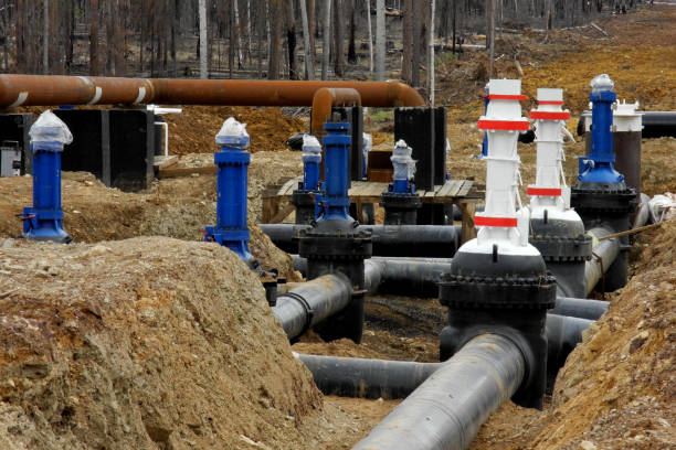 istock Construction site of oil pipeline 905668256