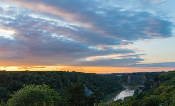 istock Avon gorge valley in Bristol at sunset 905699254