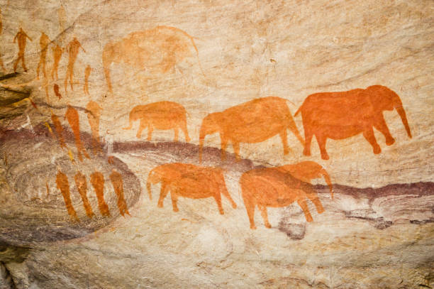 istock Cederberg Cave Painting 905702932