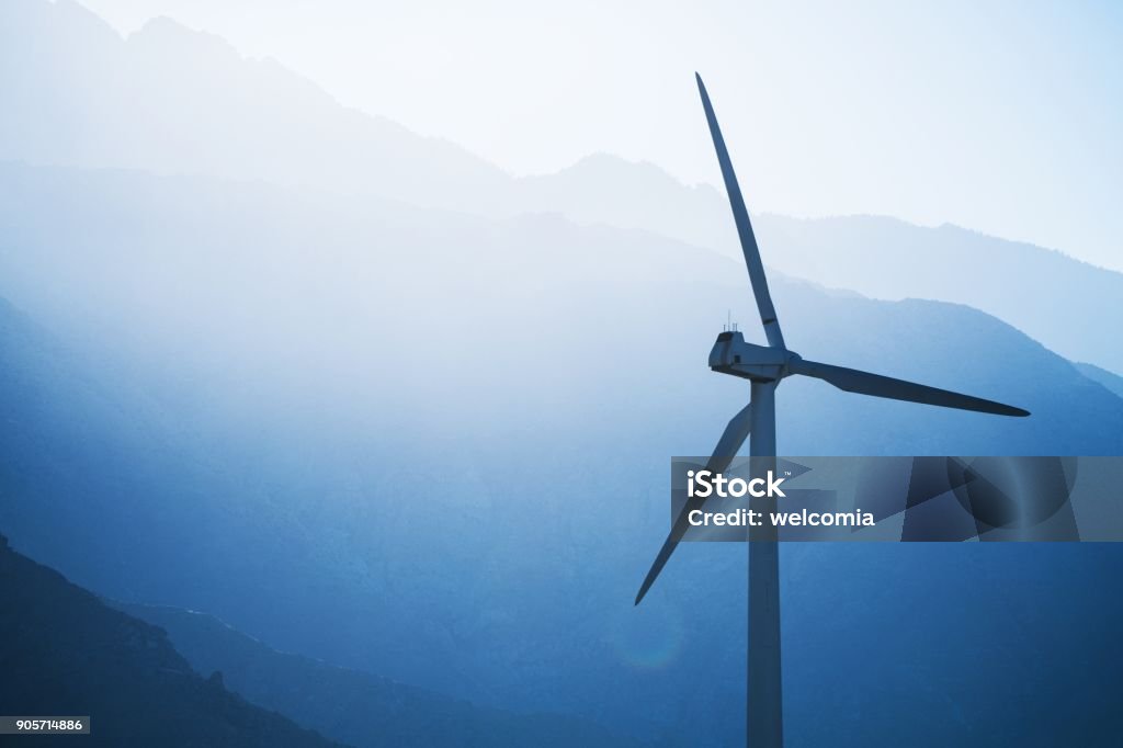 Wind-Turbine-Power-Konzept - Lizenzfrei Windkraftanlage Stock-Foto