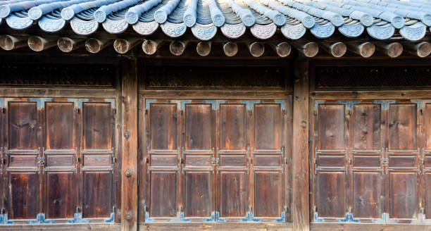 istock Jongmyo Shrine in Seoul 905760404