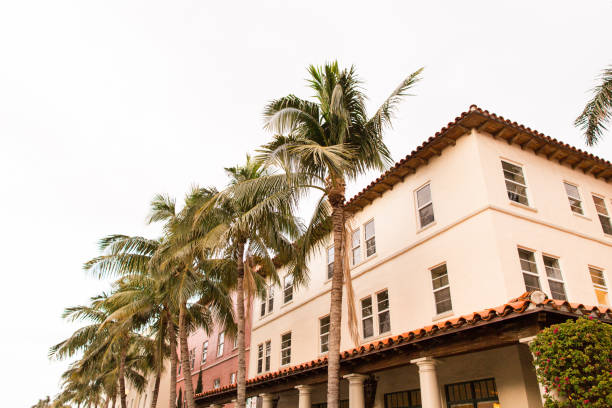 istock Buildings on Worth Avenue, Palm Beach 905795662