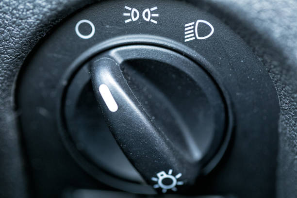 istock Daytime running light and vehicle running lights 905849152