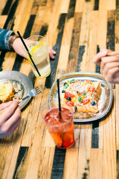istock Couple Having Gourmet Lunch at Coffee Shop 905849952
