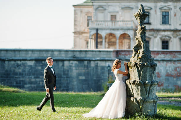 istock Newlyweds in love 905866360