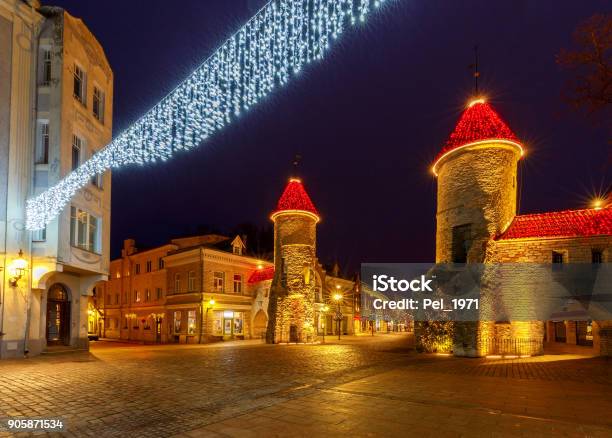 Tallinn Viru Street At Night Stock Photo - Download Image Now - Architecture, Baltic Countries, Building Exterior