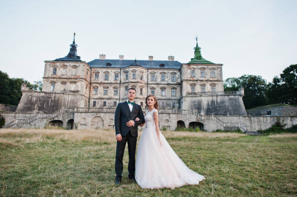 istock Wedding couple in love 905878274
