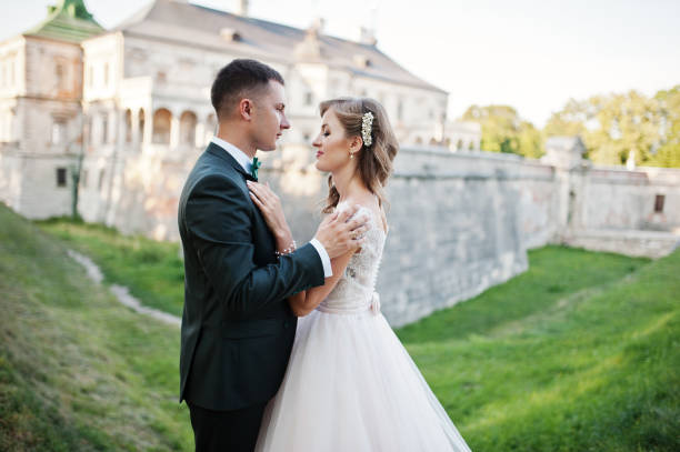 istock Newlyweds in love 905878462