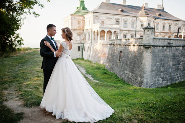 istock Newlyweds in love 905878510