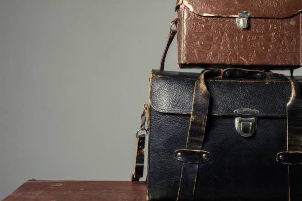 istock Leather suitcases old photographer 905890144