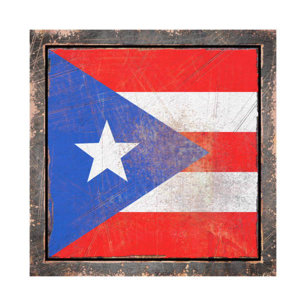istock Old Puerto Rico flag 905890474