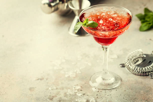 istock Fresh margarita cocktail 905897342