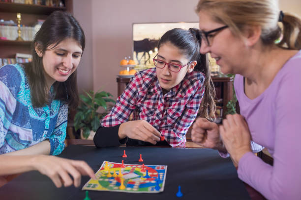istock Family Games 905897518