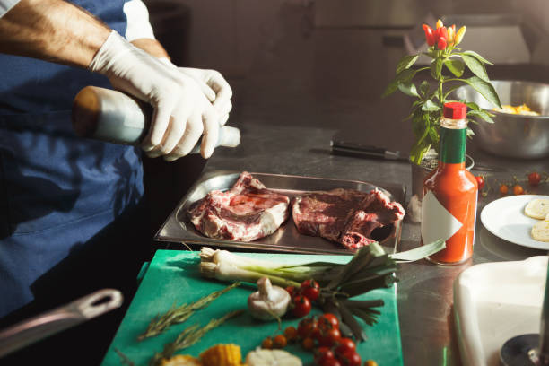 istock Chef making fresh vegetables mix salad 905915176
