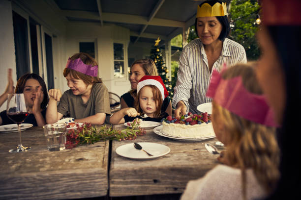 istock Enjoying sweet traditions 905948394