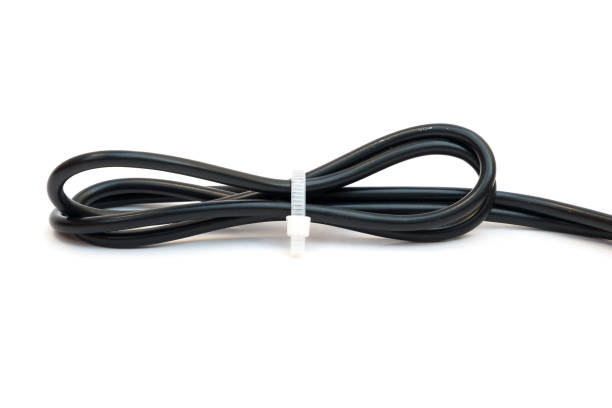 플라스틱 케이블 타이 의해 전기 와이어 랩의 번들 - cable plastic zip ties computer cable 뉴스 사진 이미지