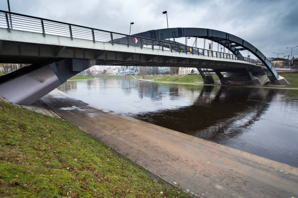 istock Mindaugas Bridge as seen from the quay in Vilnius, Lithuania 905957476