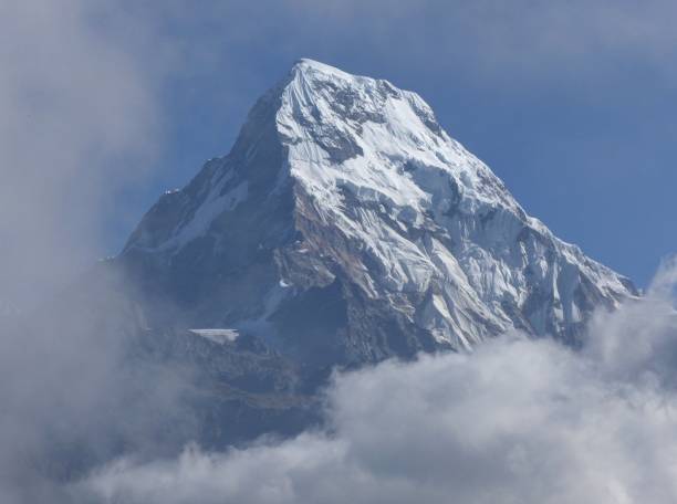 istock Annapurna summit from Poon Hill, Nepal 906005474