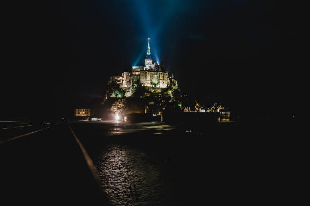 istock sant mont michelle france 906029780